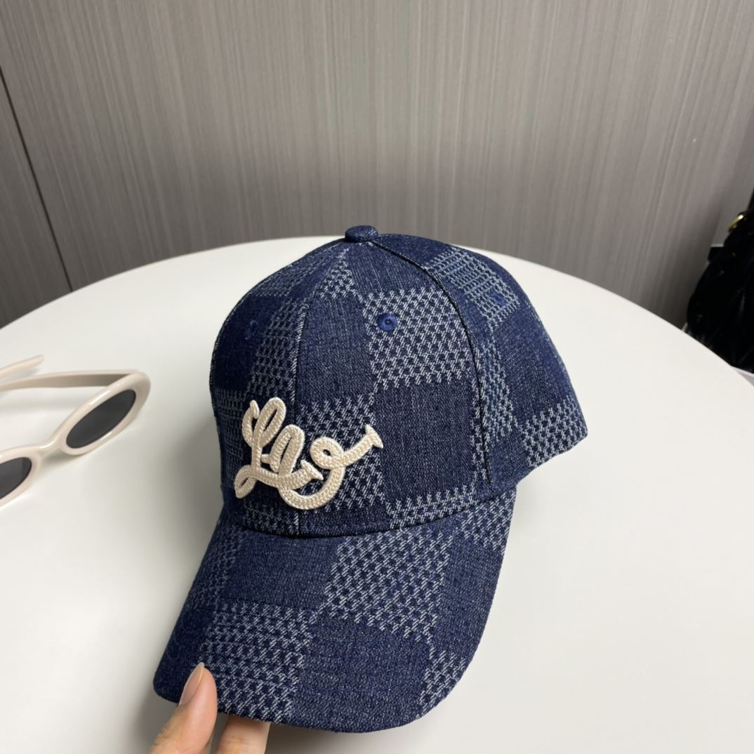 Louis Vuitton Caps